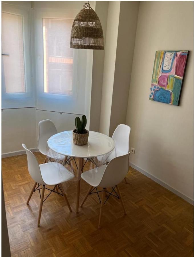 Precioso Apartamento Soleado, Recien Amueblado En Gijón Zewnętrze zdjęcie